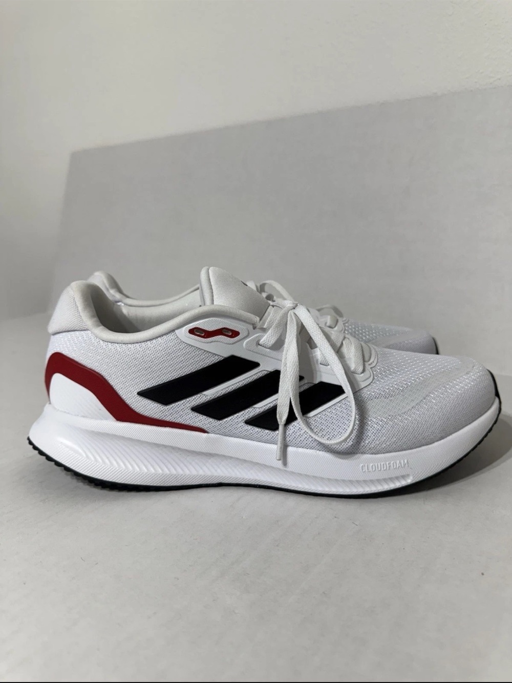 Men's Adidas RunFalcon 5 Cloud White / Core Black Size 10.5 IE8818